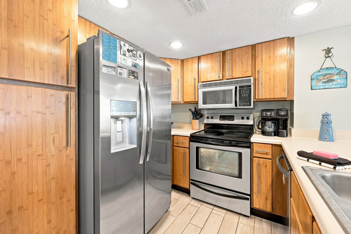Clean, practical setup with modern appliances, ready for everything from morning coffee to full home-cooked meals.