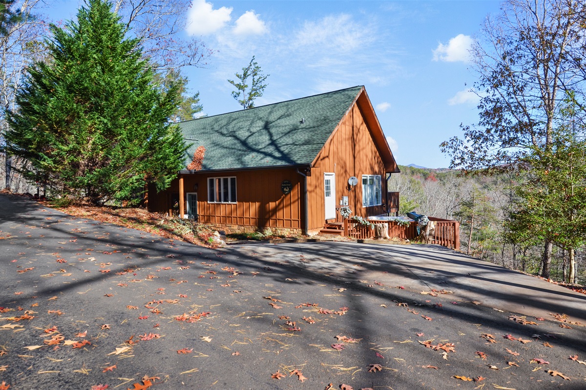 Plenty of driveway space for parking.