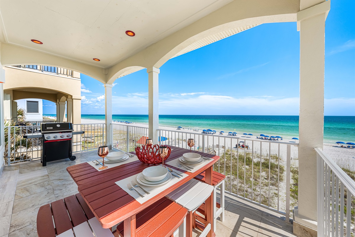 Beachfront Dining | Second Floor