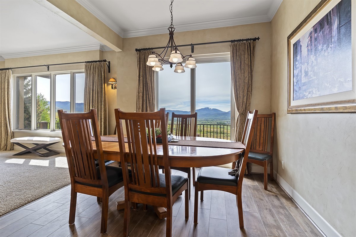 Dine with a view—mountains as your backdrop, every meal