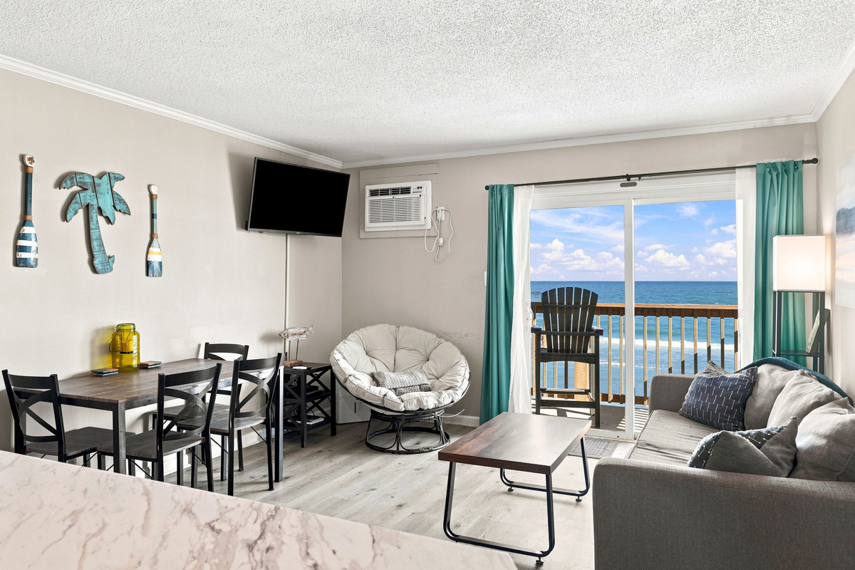 Enjoy the heart of Water&rsquo;s Edge, where a comfortable living space opens to beautiful ocean views and refreshing coastal breezes