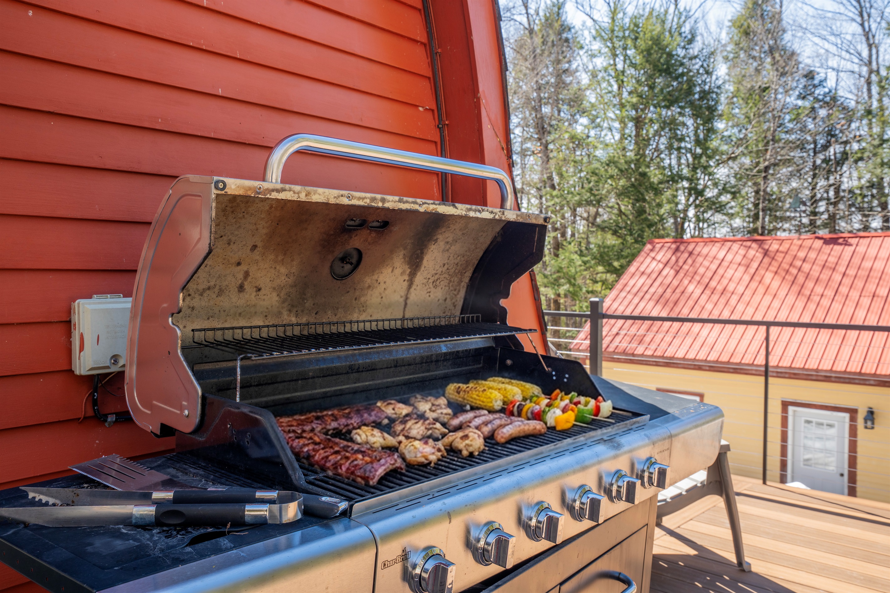 Fire up the grill and dine al fresco! Nothing beats a BBQ dinner surrounded by the peaceful Maine woods.