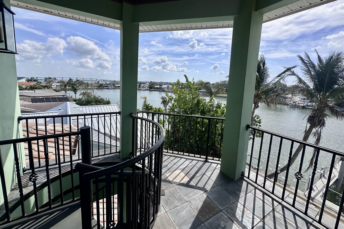 The third floor balcony offers expansive views of the Intracoasta.