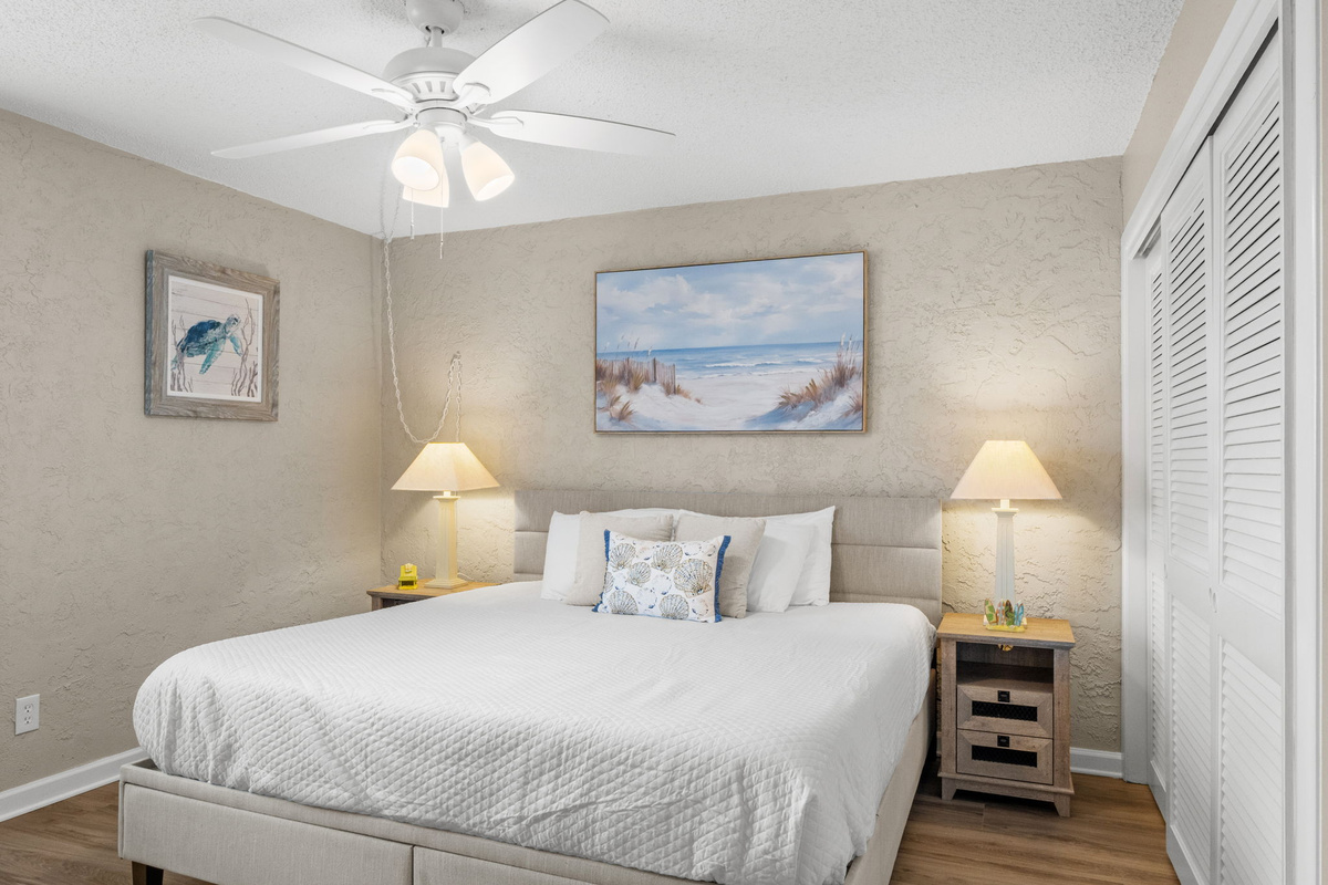 Bedroom 2 with King Sized Bed and Ensuite Bathroom