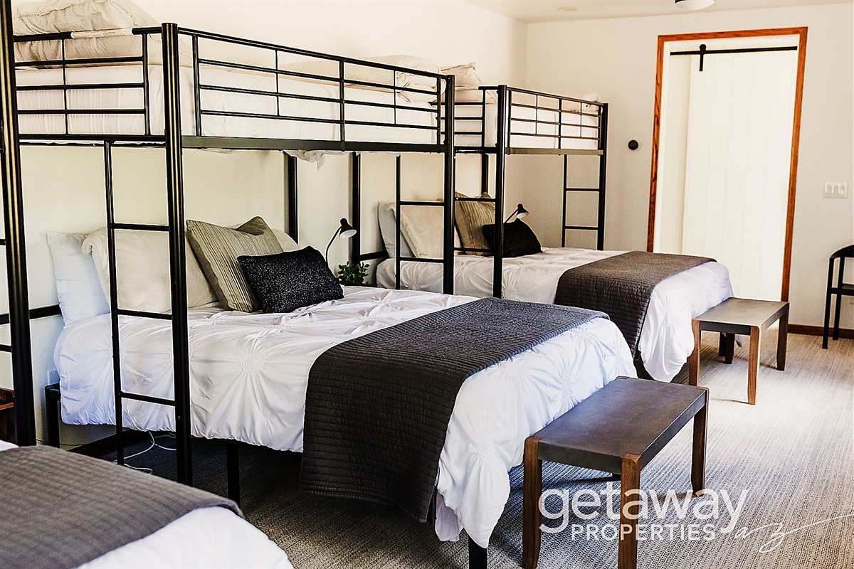 The Grand + Basement — photo 5