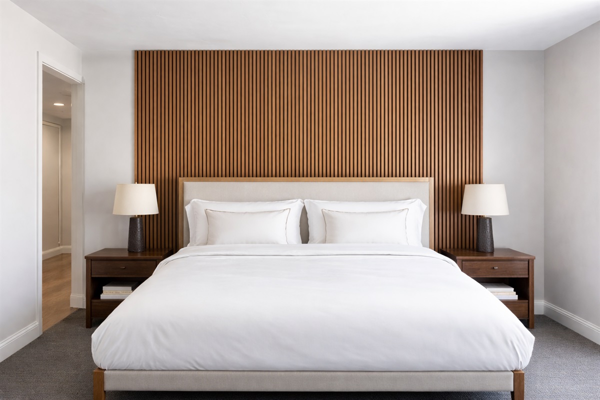 Guest Suite 5- King bed with XL Twin bunk