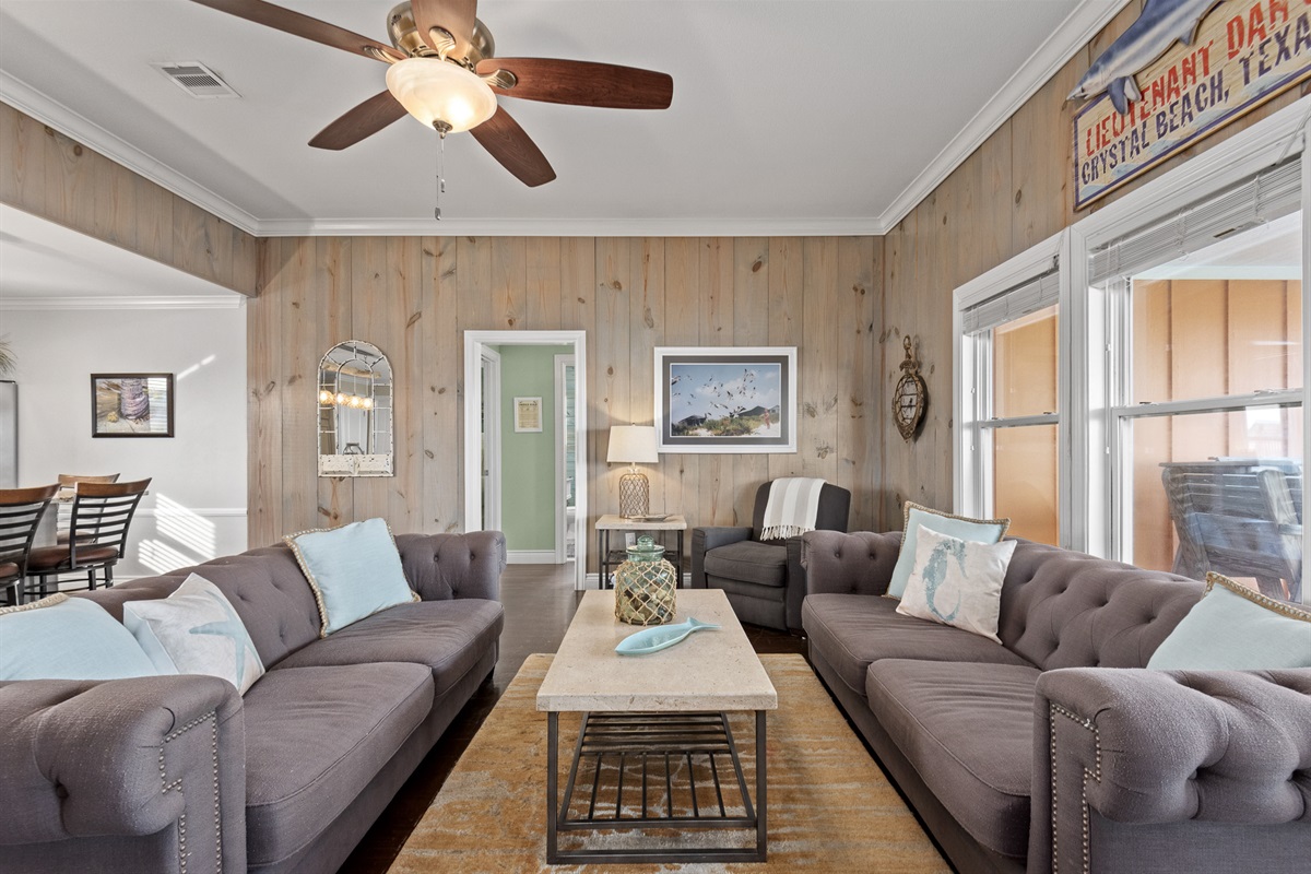 1c03e3cfdea84644ac02597af16ccc54 Large | Beachhouse | Texas | TX | Vacation Homes | Galveston | Crystal Beach | Kokomo | Breezy Days | Beachfront Elegance | Sunrise Serenity | Southern Sands Property Management, LLC