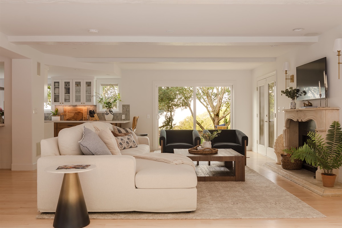 Comfortable Family Room