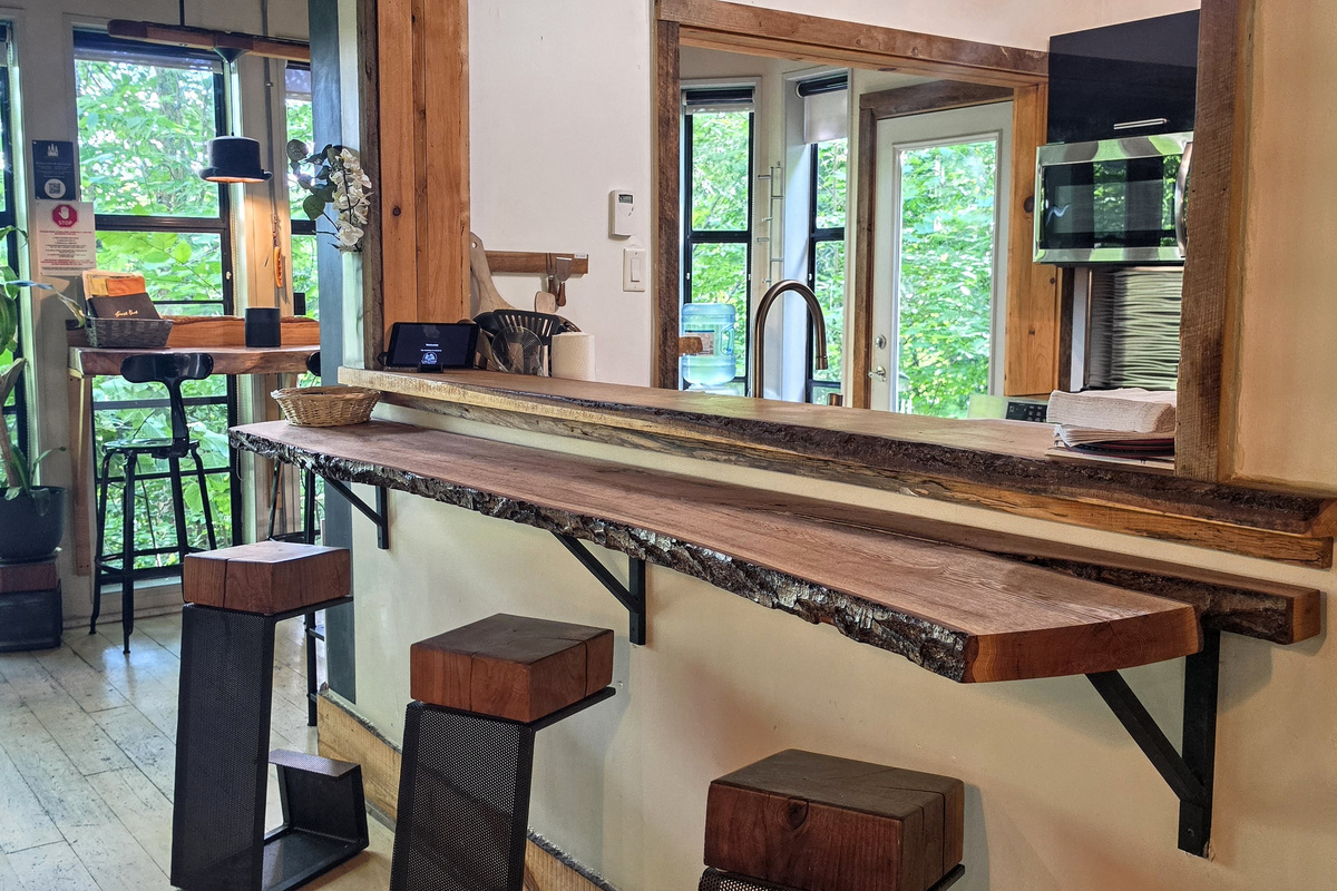 Kitchen bar seating off dining room area