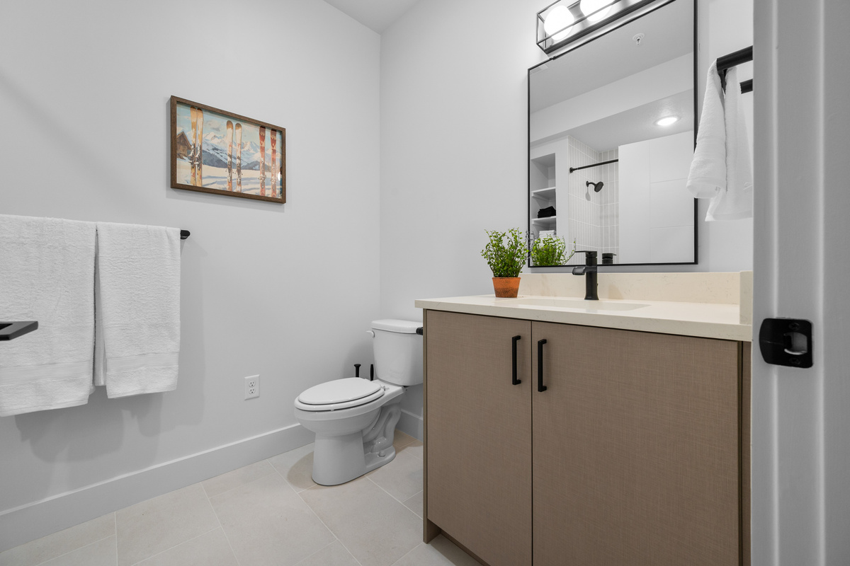 Full bathroom conveniently located on the main level.