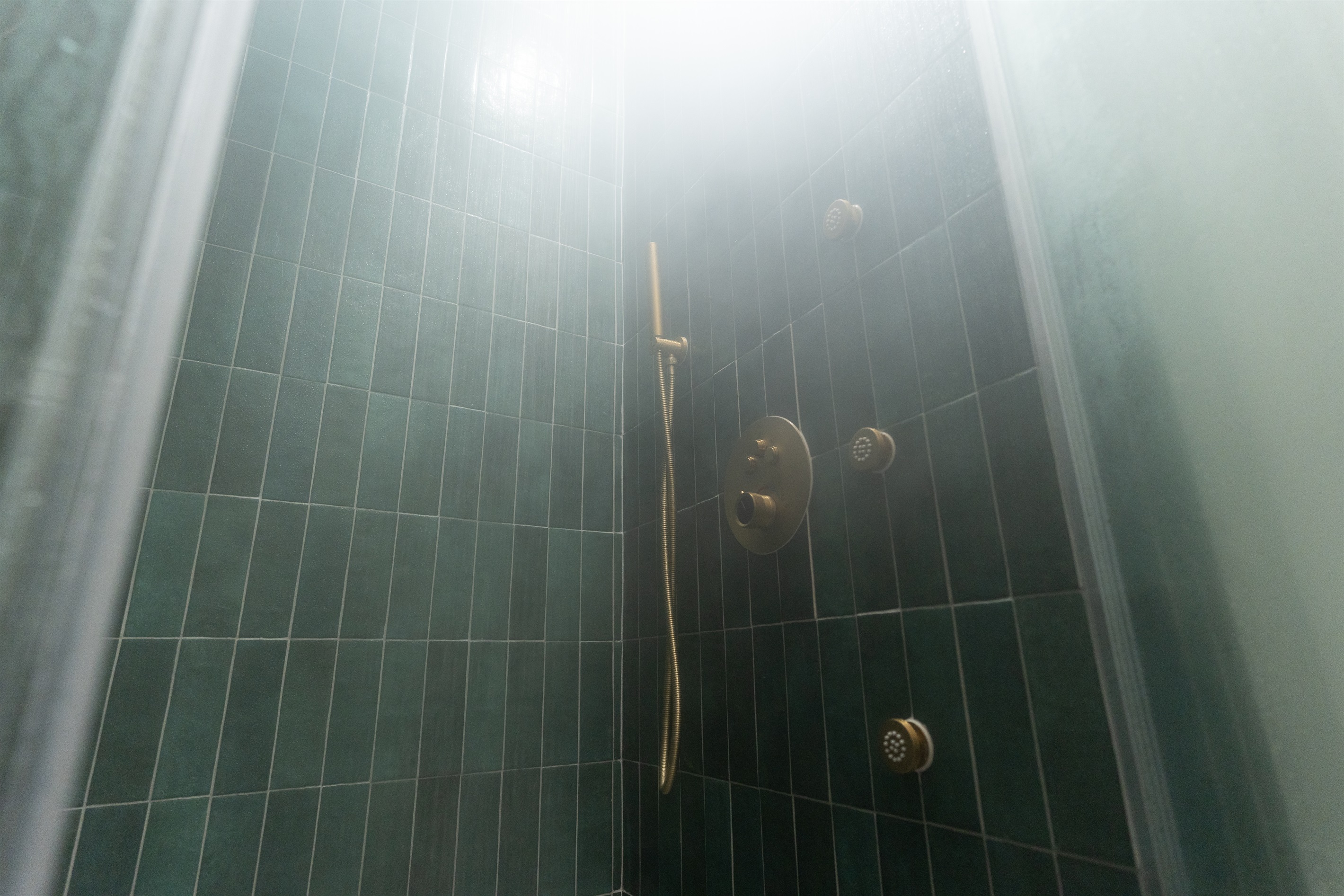 Comeback Upstairs Master Bathroom w/ Steam Shower