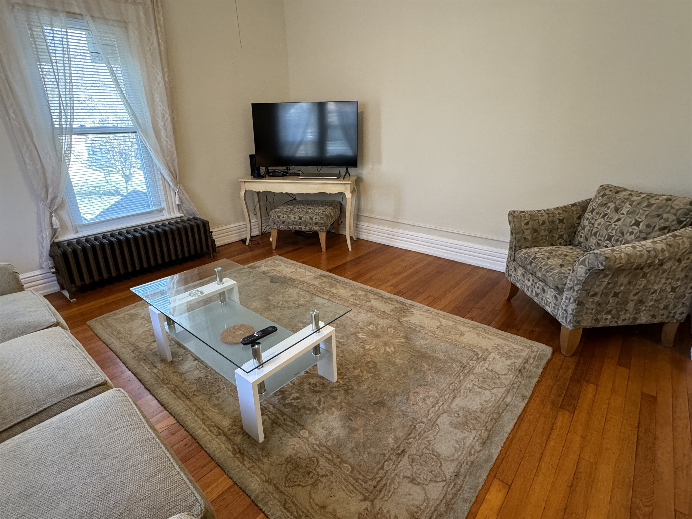 Living room with SmartTV