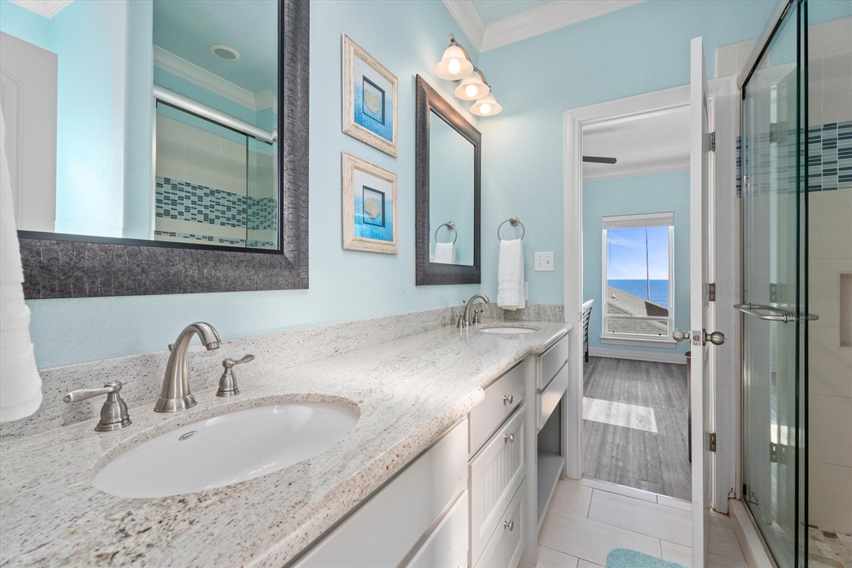 1c53ad0a1bb148a996eb0a03a247dabf Large | Beachhouse | Texas | TX | Vacation Homes | Galveston | Crystal Beach | Kokomo | Breezy Days | Beachfront Elegance | Sunrise Serenity | Southern Sands Property Management, LLC