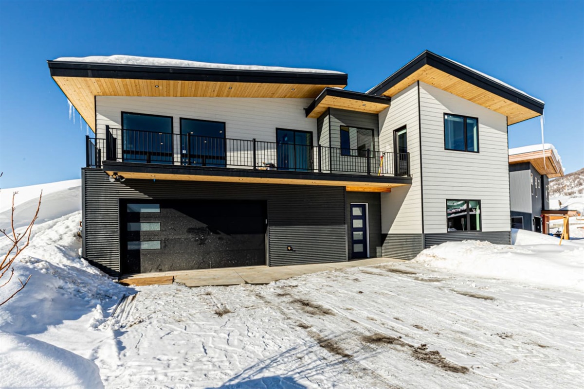 Exterior-1