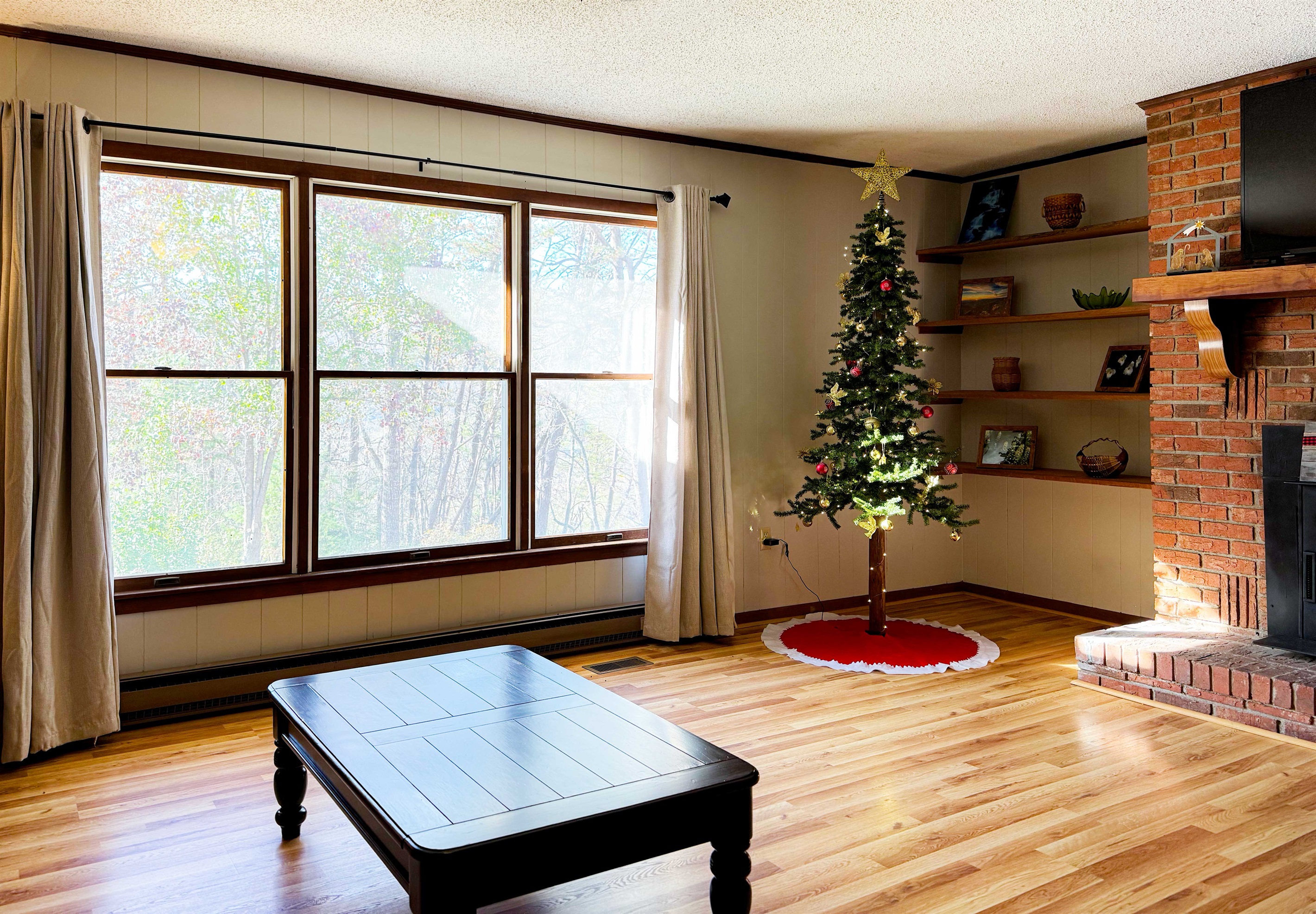 All aboard for the Polar Express and Christmas in Bryson City! We love Christmas here and so will you!