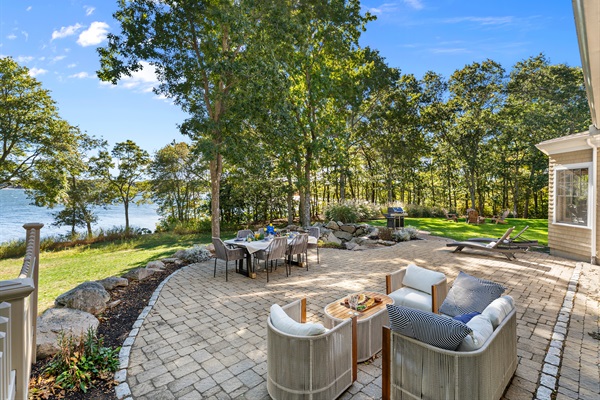 Lakeside dining with a built-in view—grill, eat, and relax just steps from the water.