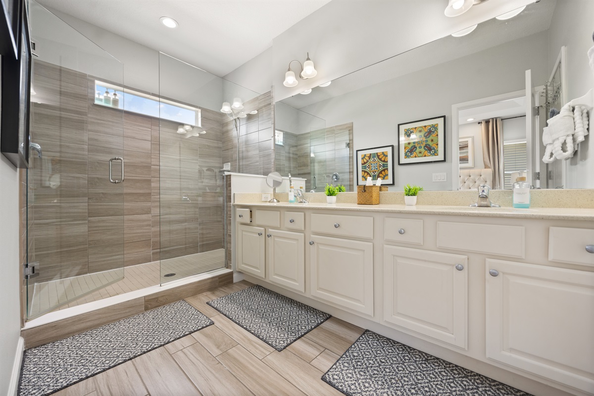 A private bathrrom with a walk in shower