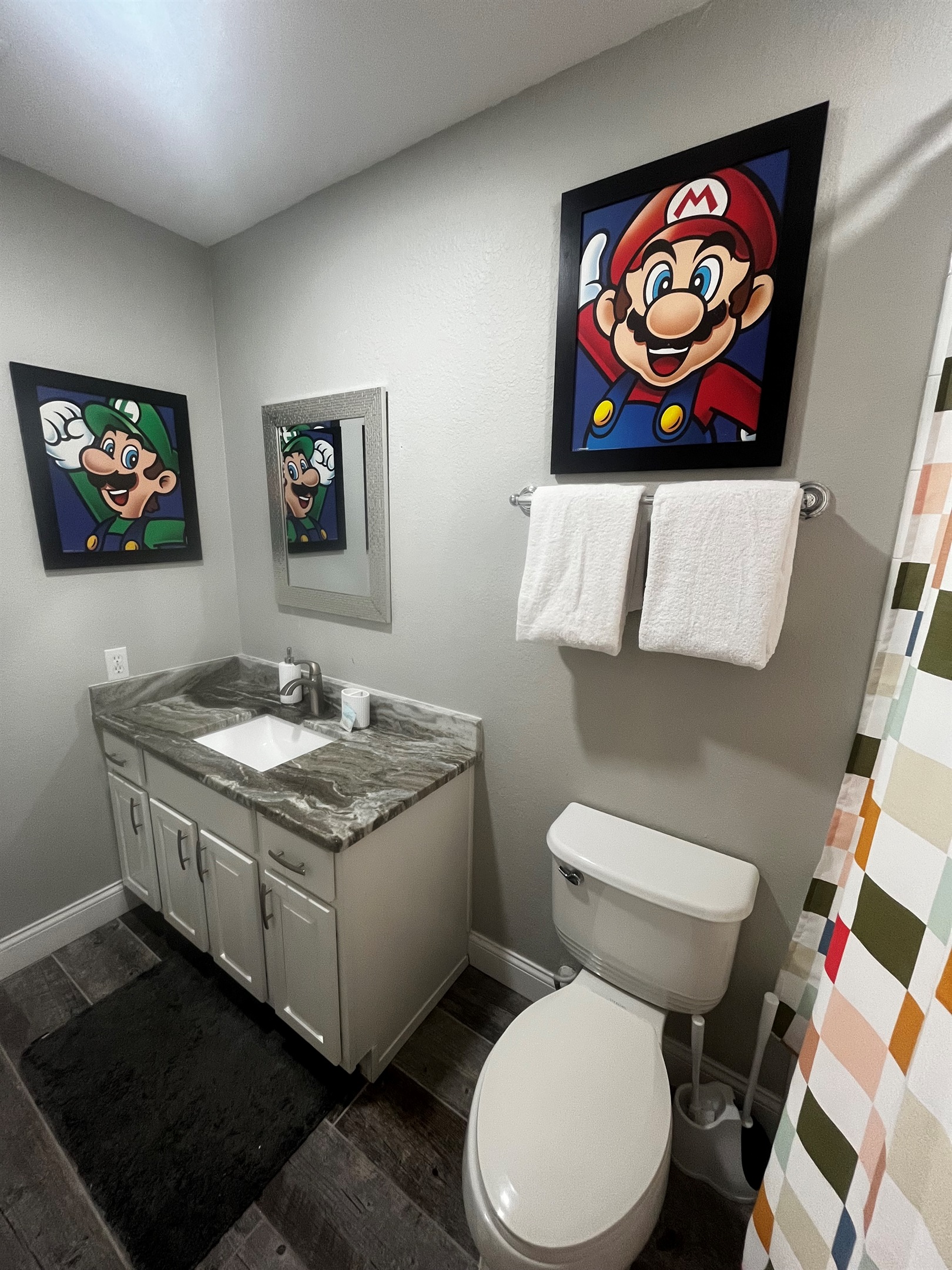It’s Me Mario Full Bathroom ( across from HP bedroom) 