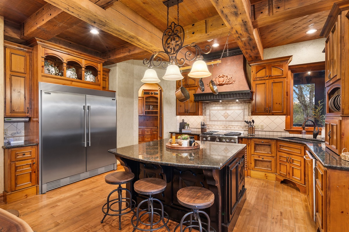 Kitchen stocked with all your cooking basics!