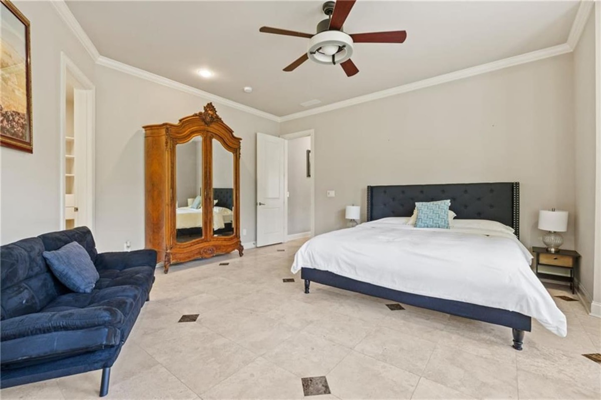 Bedroom