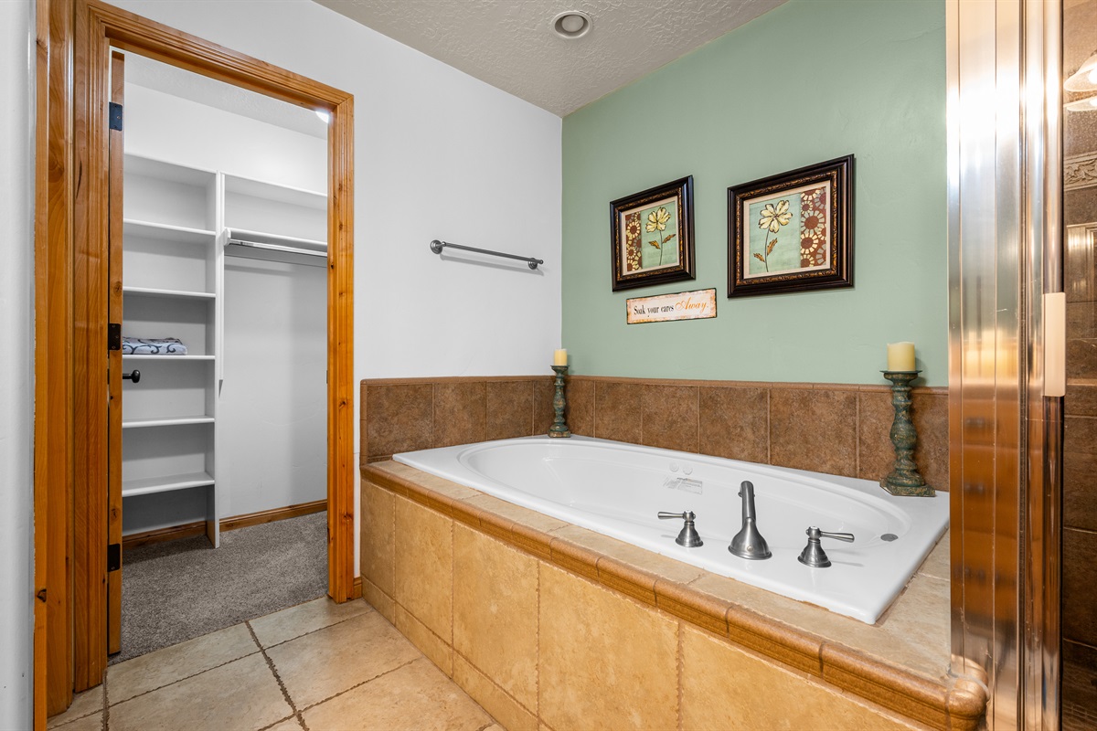 Soak, relax, and recharge in a deep tub after skiing or hiking.