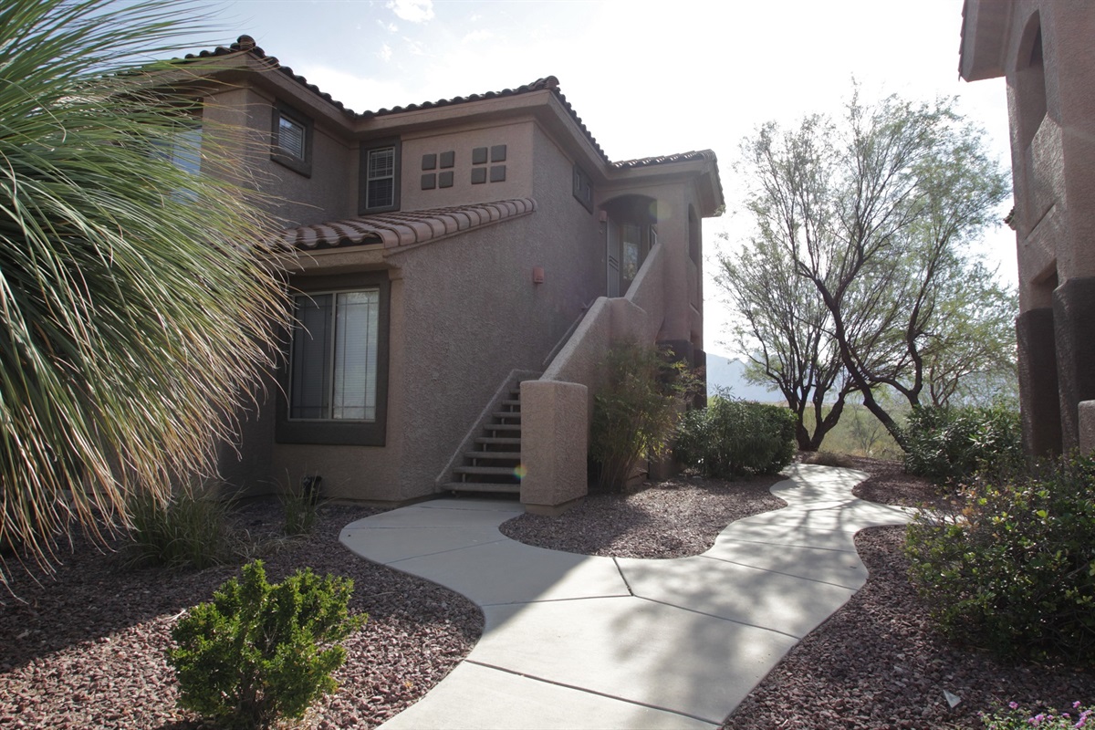 Exterior stair to the casitas in building 8