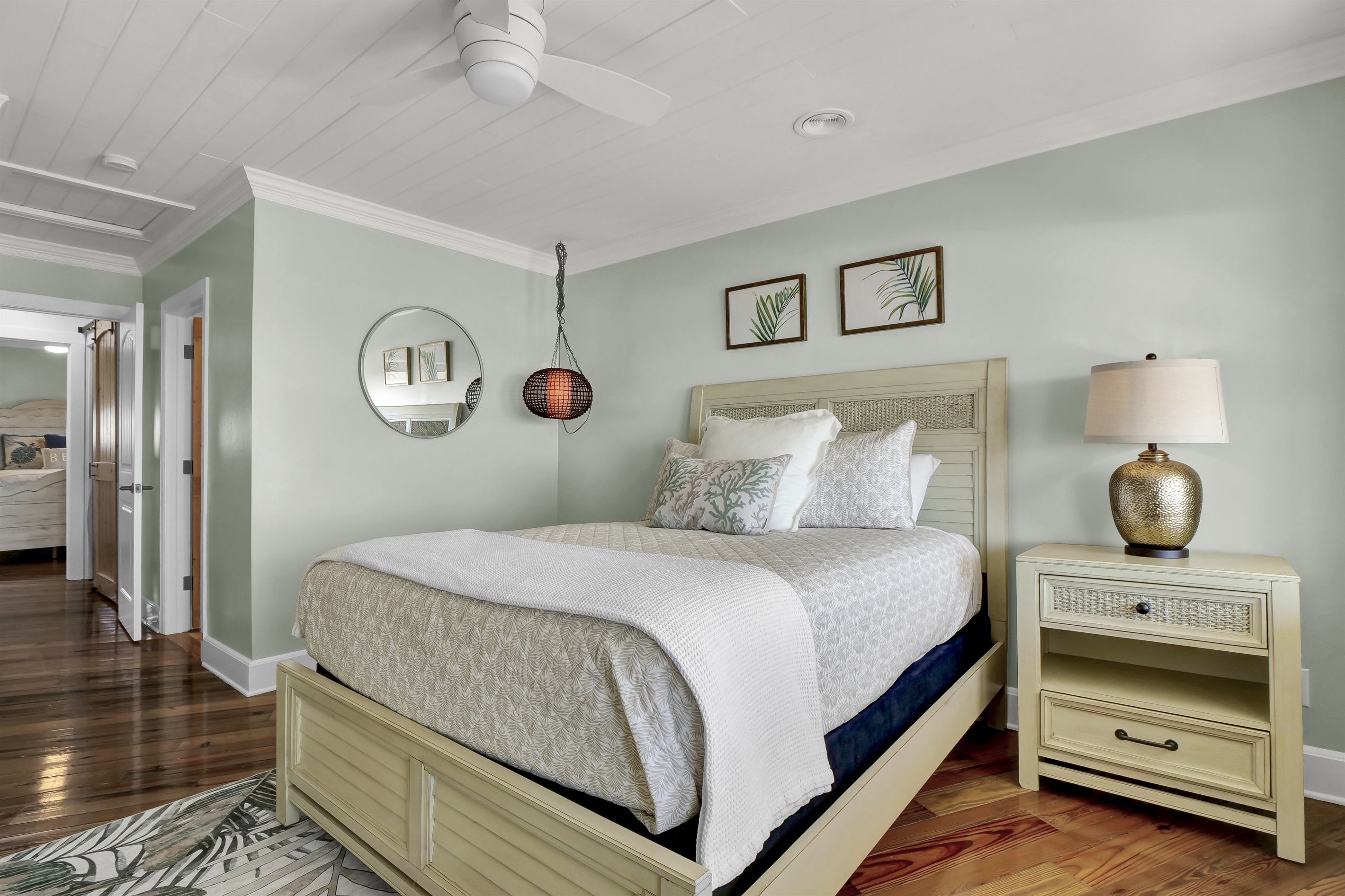 Oceanfront Master Bedroom 1