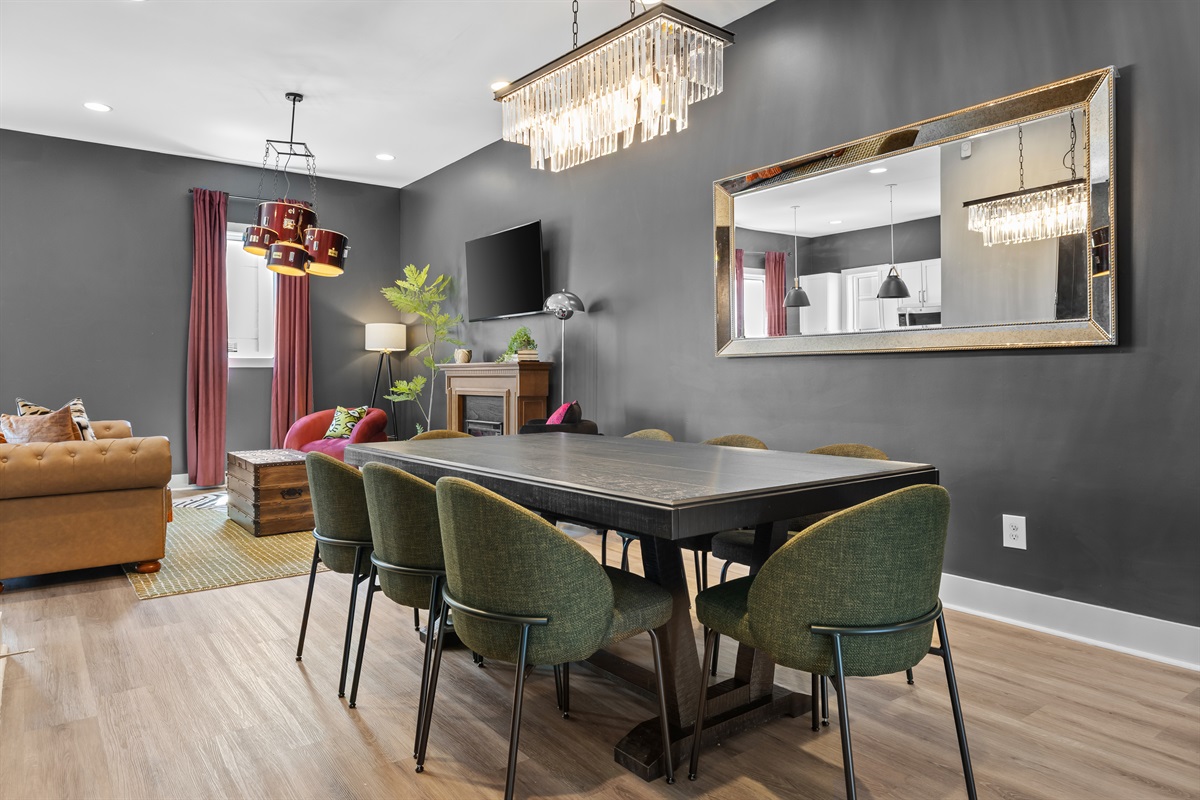 Dining Room: Chic space with vibrant decor, perfect for gatherings and laughter-filled meals!