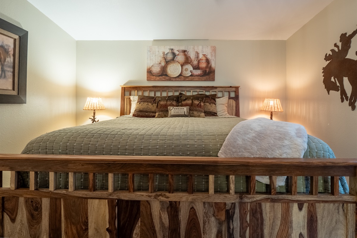 Master King Bed