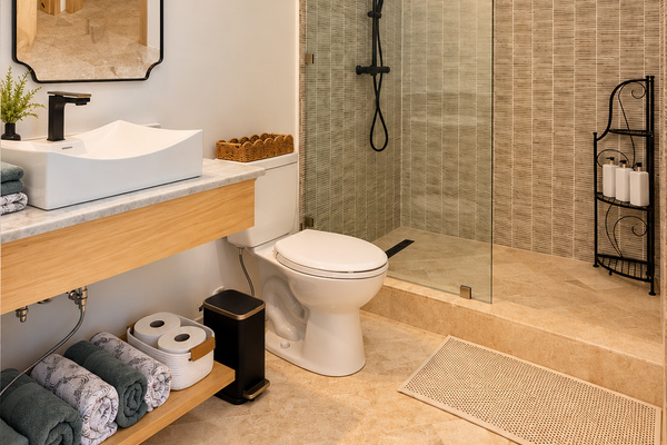 Bunk Room Bathroom