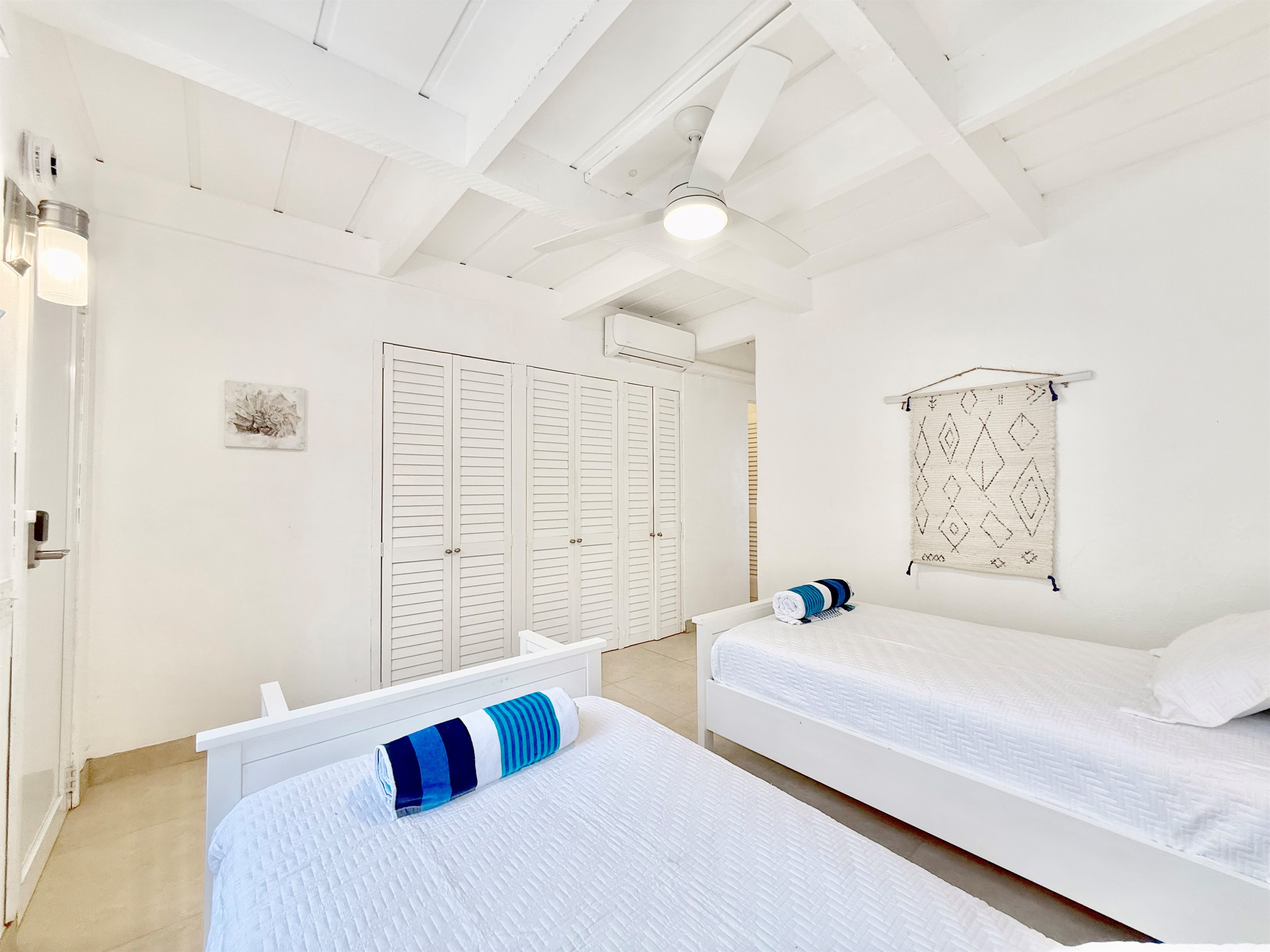 Second Bedroom ,2 twin or 1 king bed