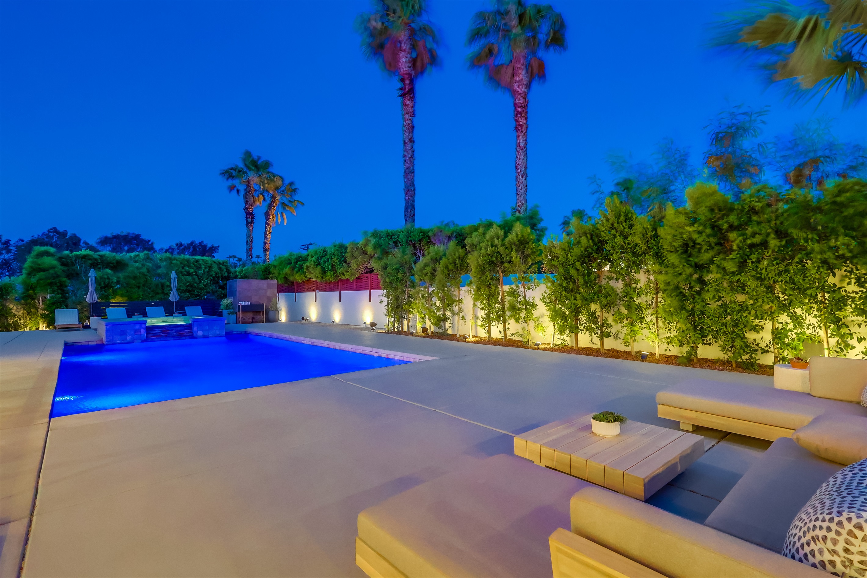 Evenings in the desert