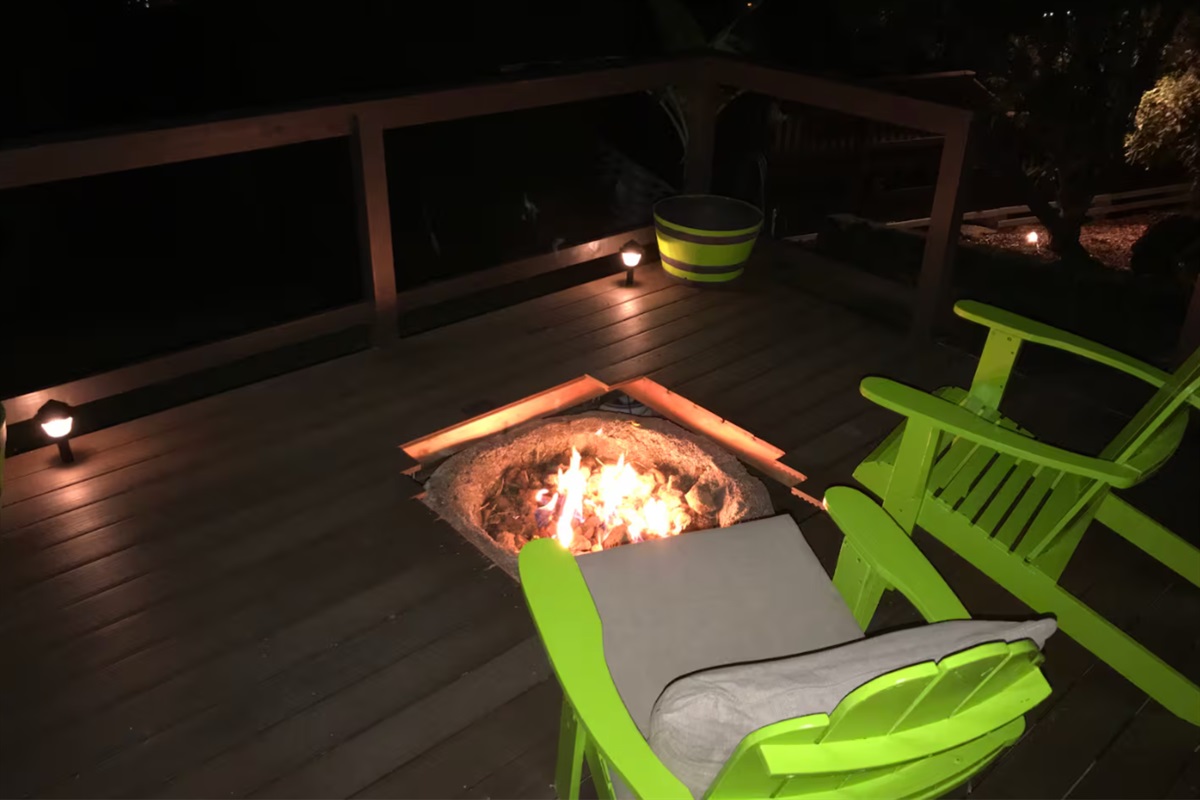 Firepit on the deck of the master suite