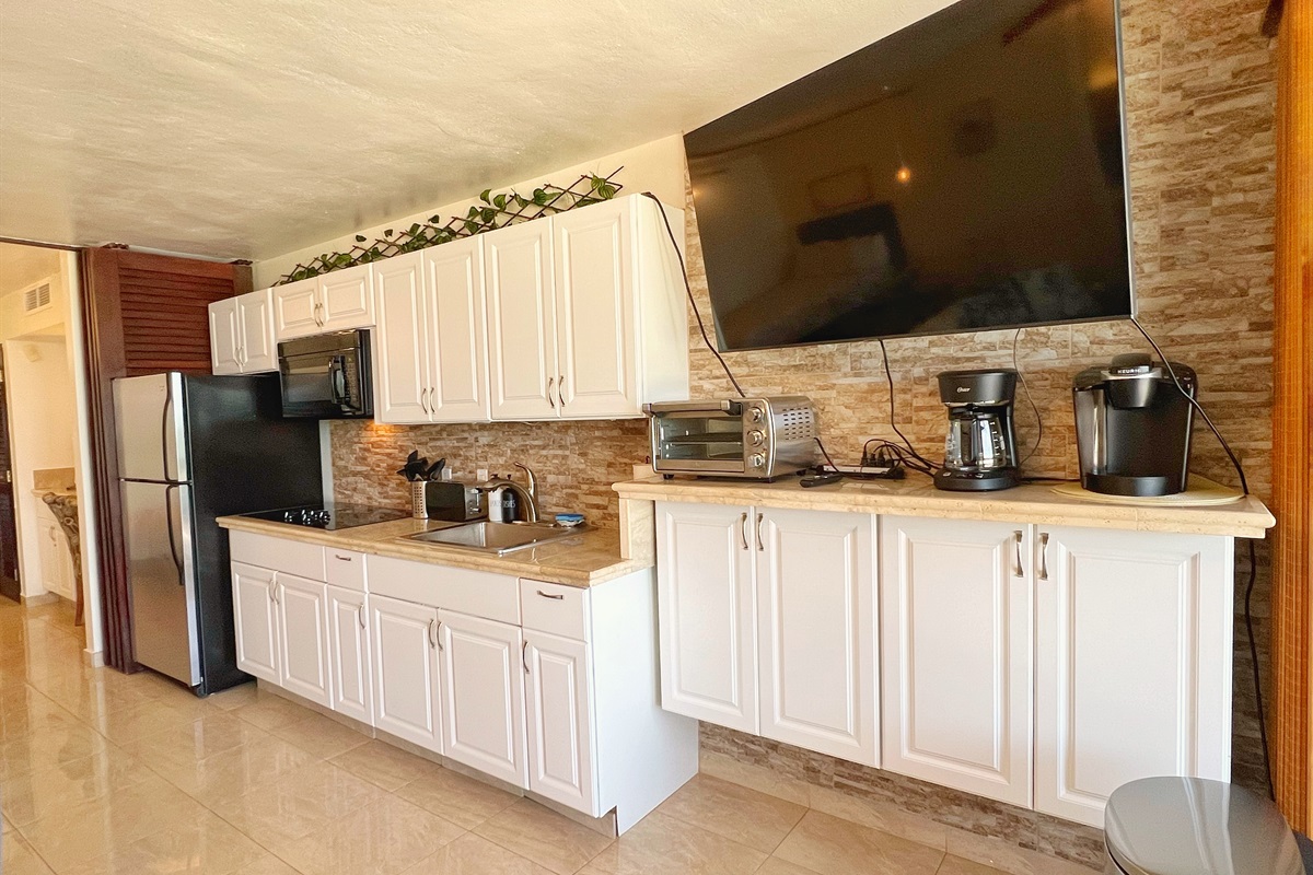 In addition to the complex's cable, your TV is a smart TV.  You can log into any apps and stream to your heart's content.