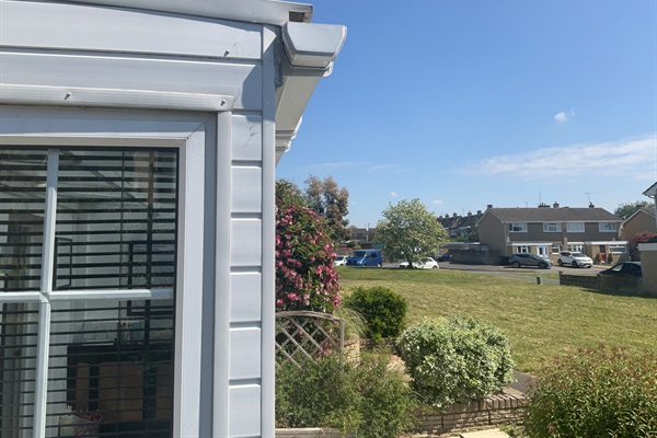 Free road parking is a 2 minute walk away (in addition to the two dedicated spaces on the rear driveway).