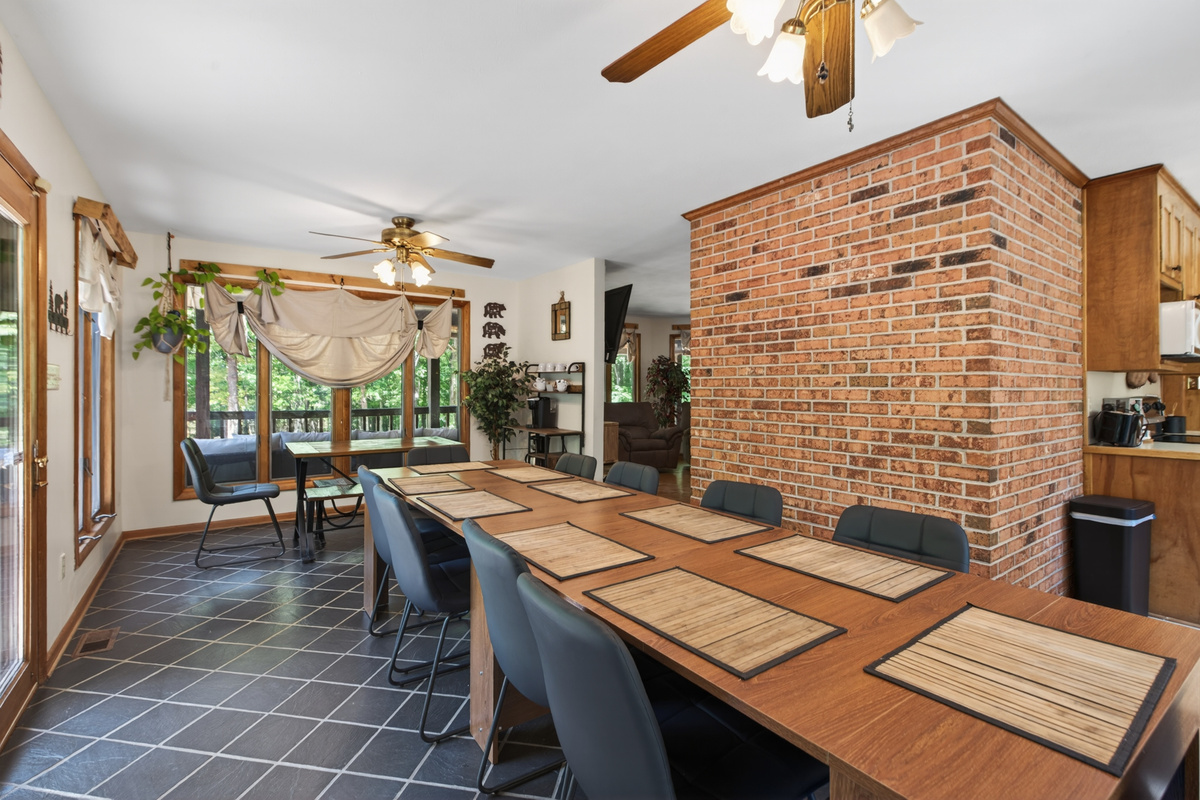 Dining Room: Gather around the spacious table to enjoy meals and great conversations!