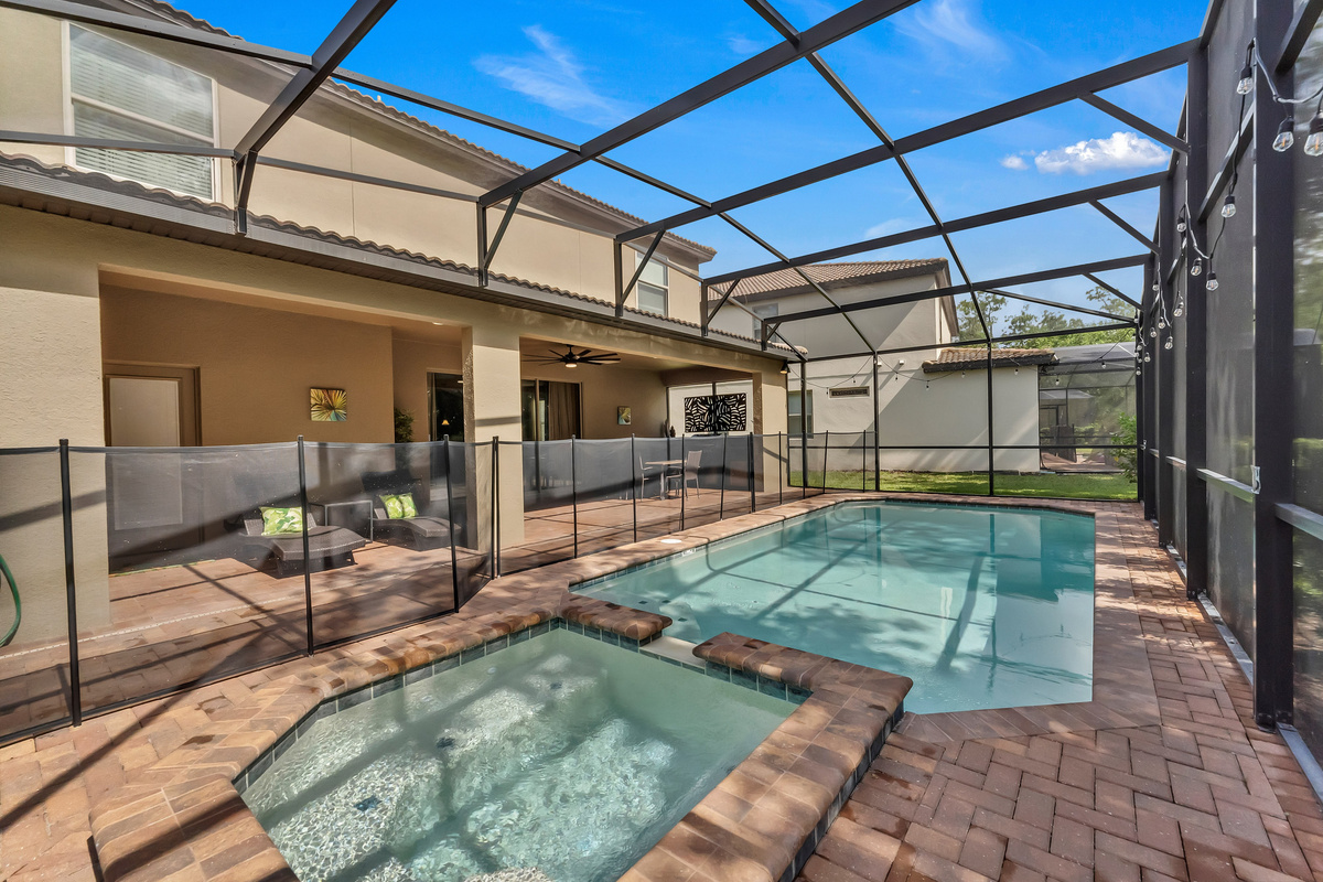 Pool and hot tub