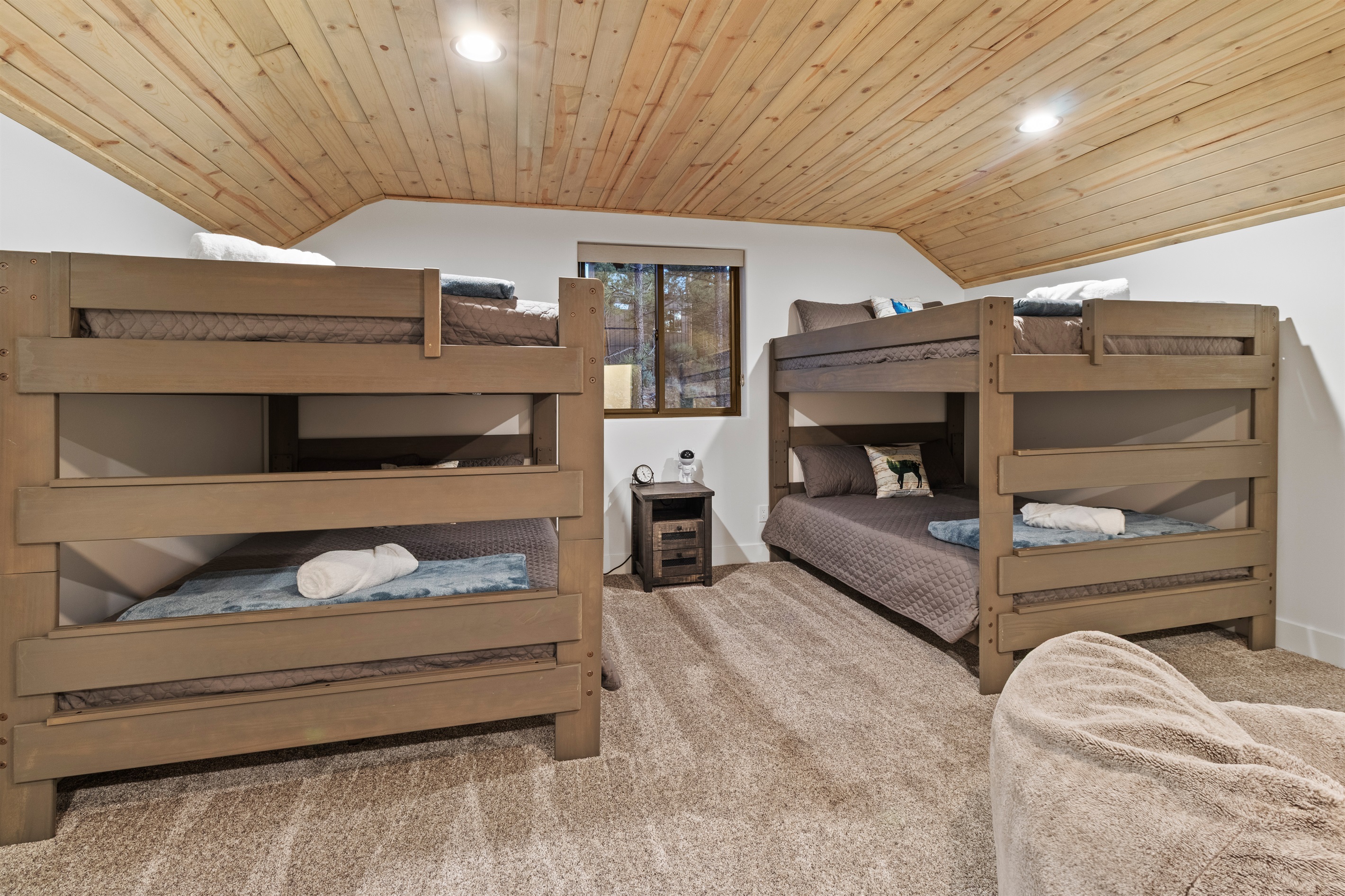 Queen-over-queen bunks