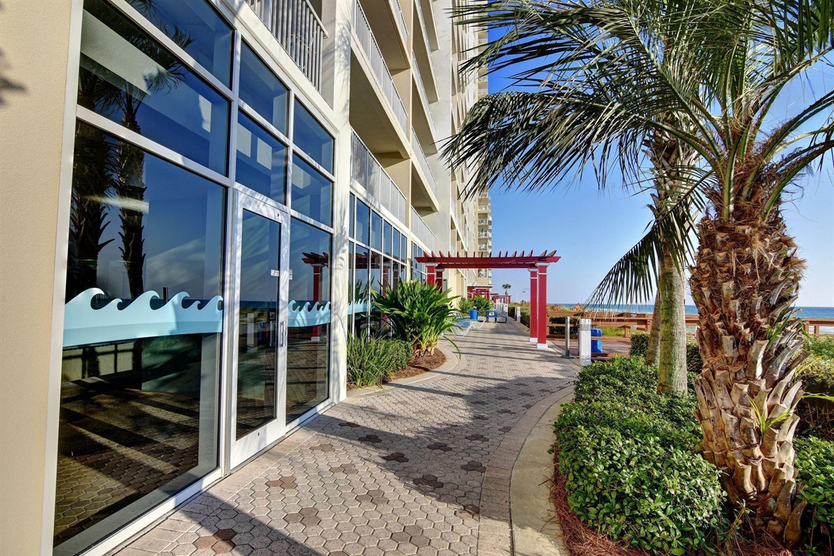 Walkway facing the beach