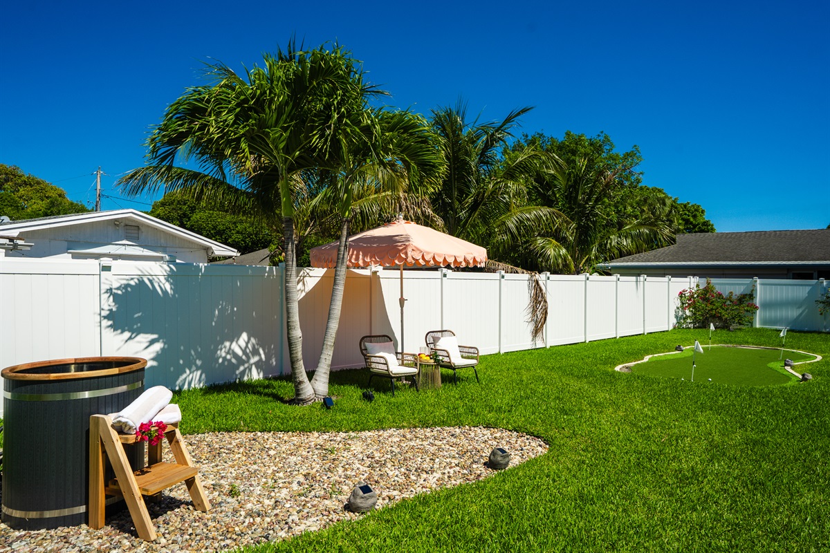 Recharge and recover in your own private cold plunge oasis, surrounded by tropical landscaping and peaceful outdoor vibes. Perfect for morning wellness routines, post-beach recovery, or relaxing under the stars after a day exploring Palm Beach