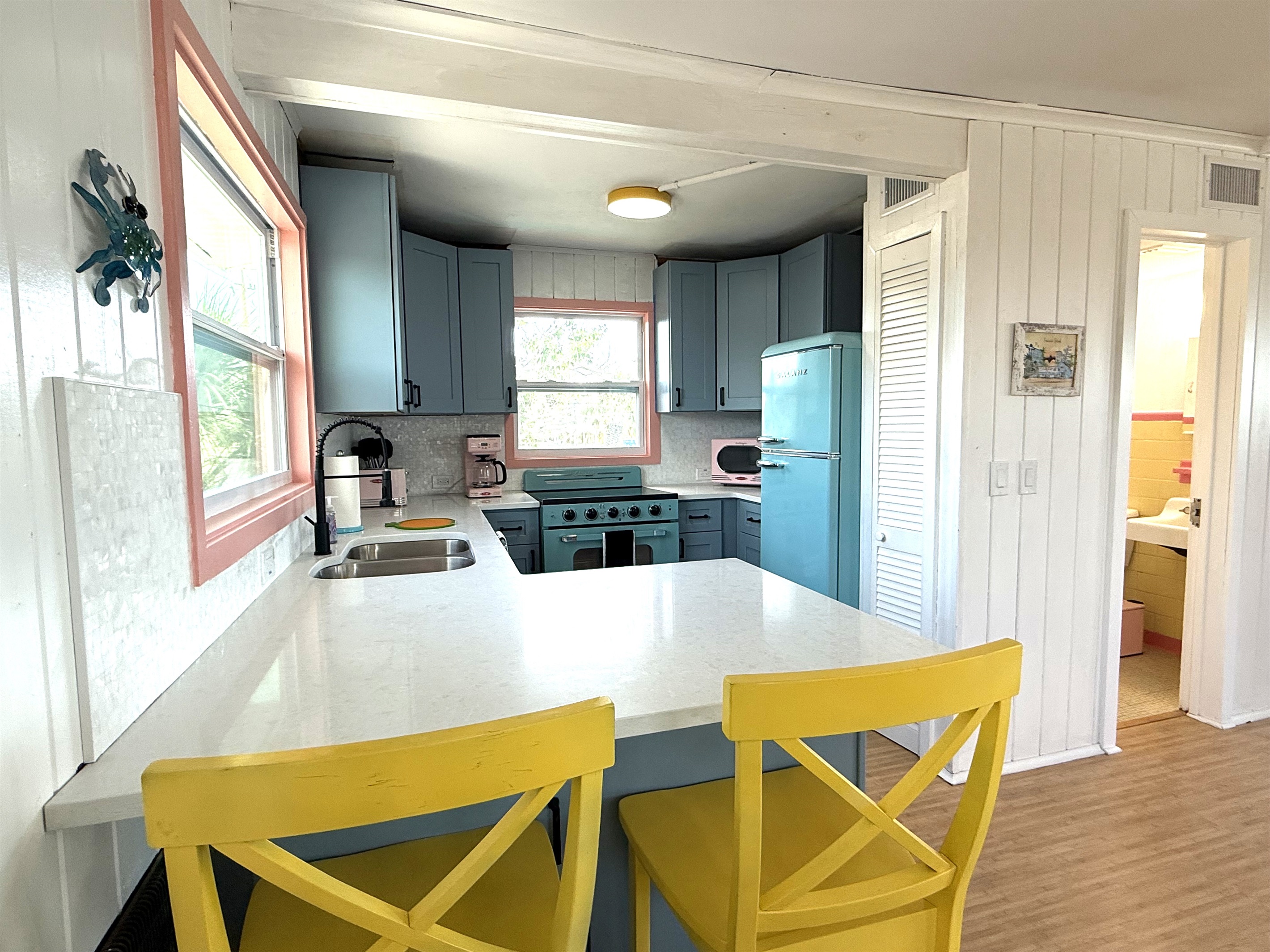 Breakfast Bar Looking into Retro Kitchen