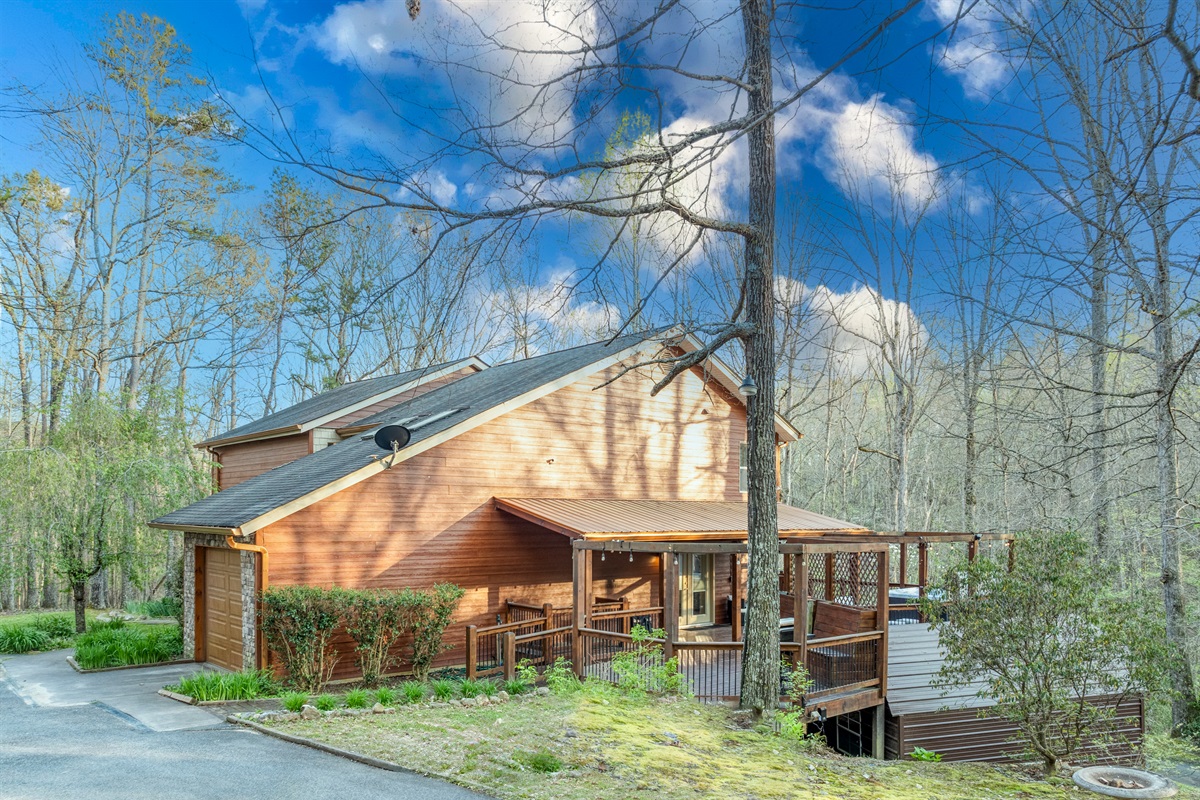 Side view of house showing covered deck