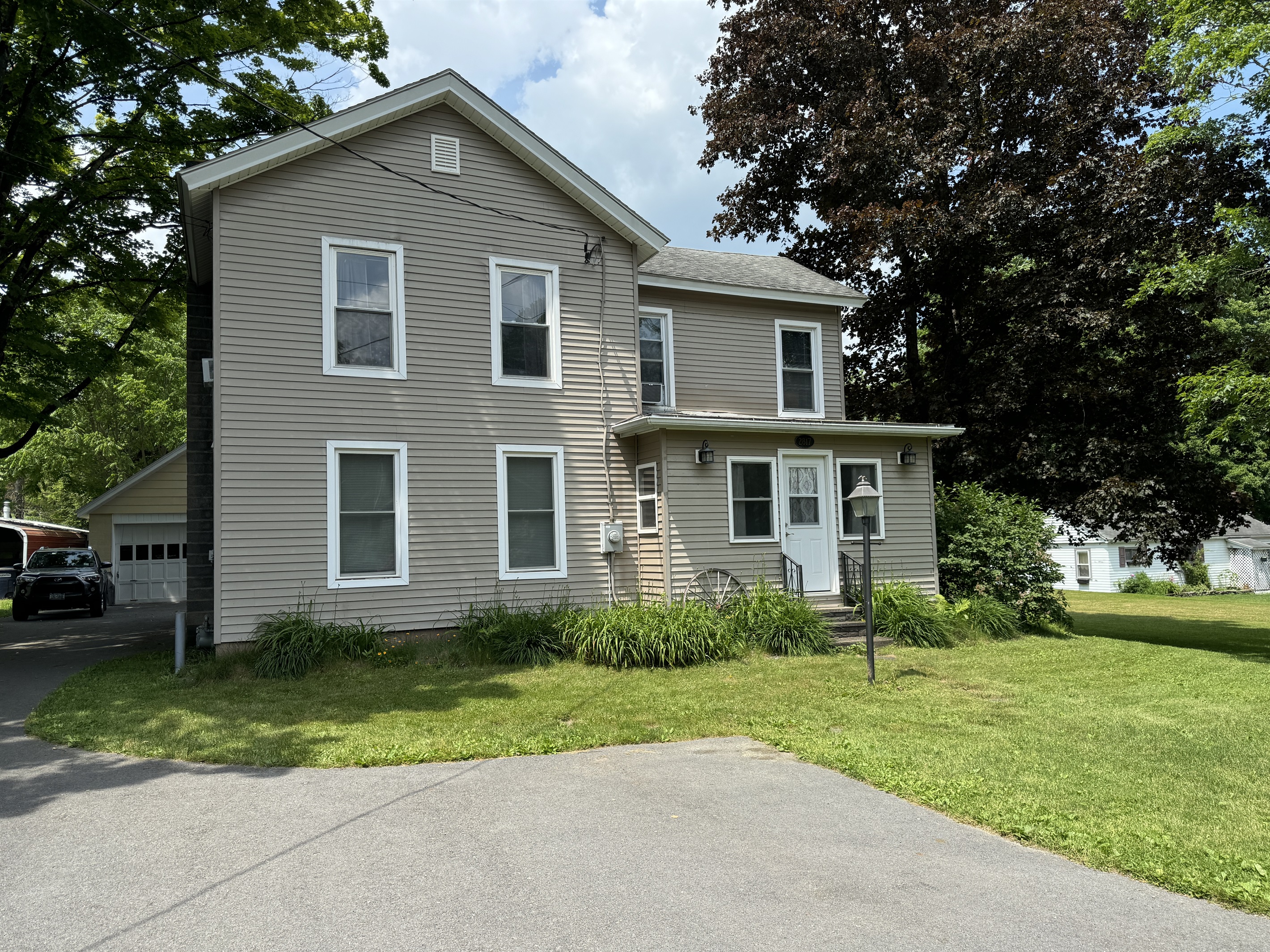 The front exterior elevation