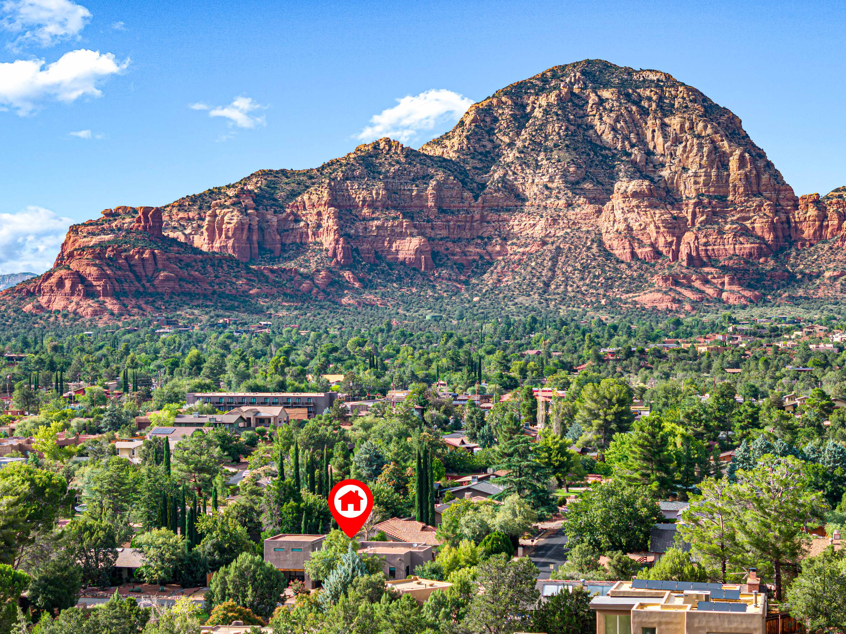 {Sedona Skyline} Stunning panoramic views of Sedona's iconic red rocks stretching across the horizon.
