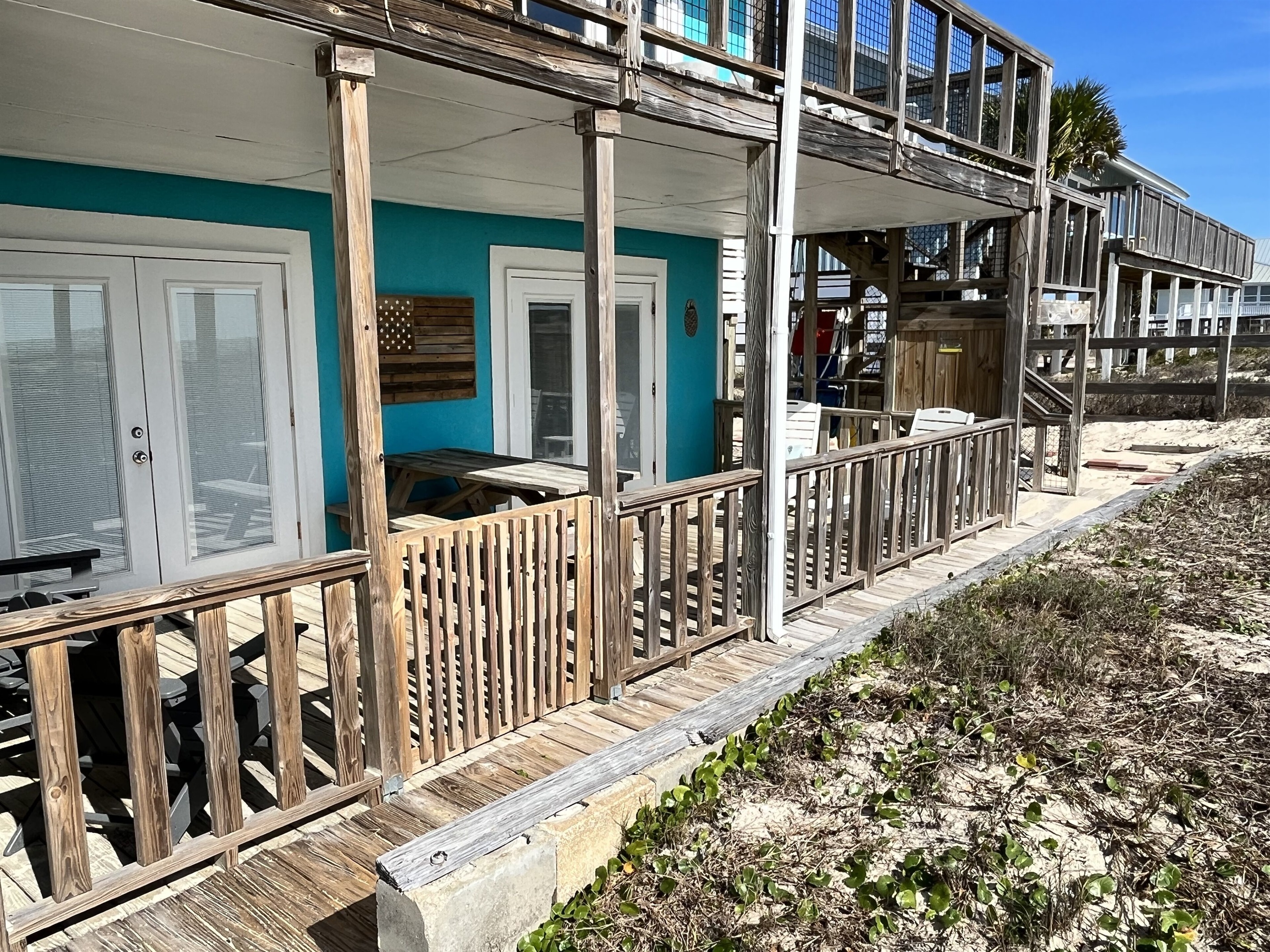 Private Oceanfront Deck