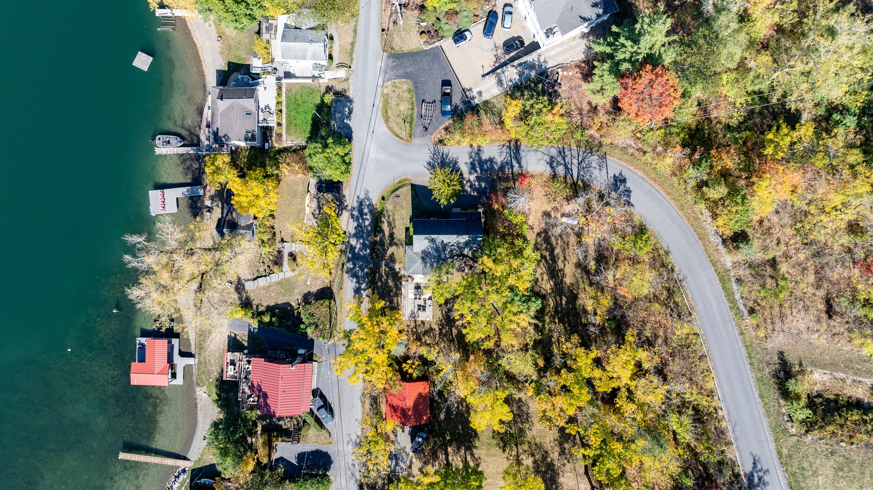 Tree-lined streets and cozy cottages—discover small-town serenity near the Finger Lakes