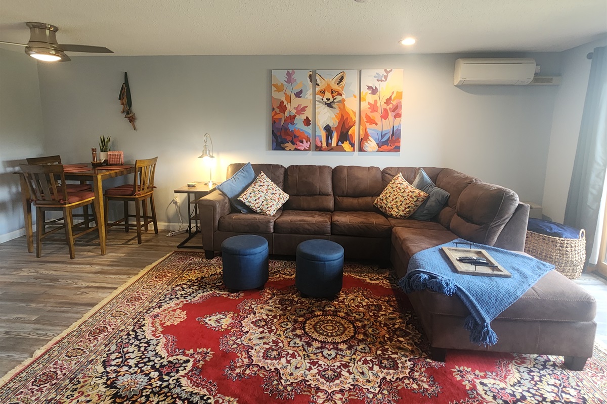 Dining Area with 3 seats for meals