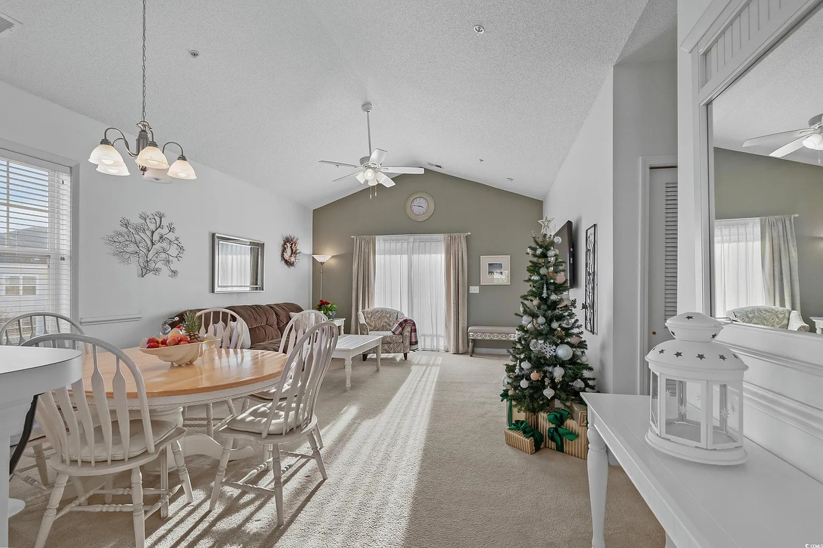 Open floor plan, Living room area and Dining area