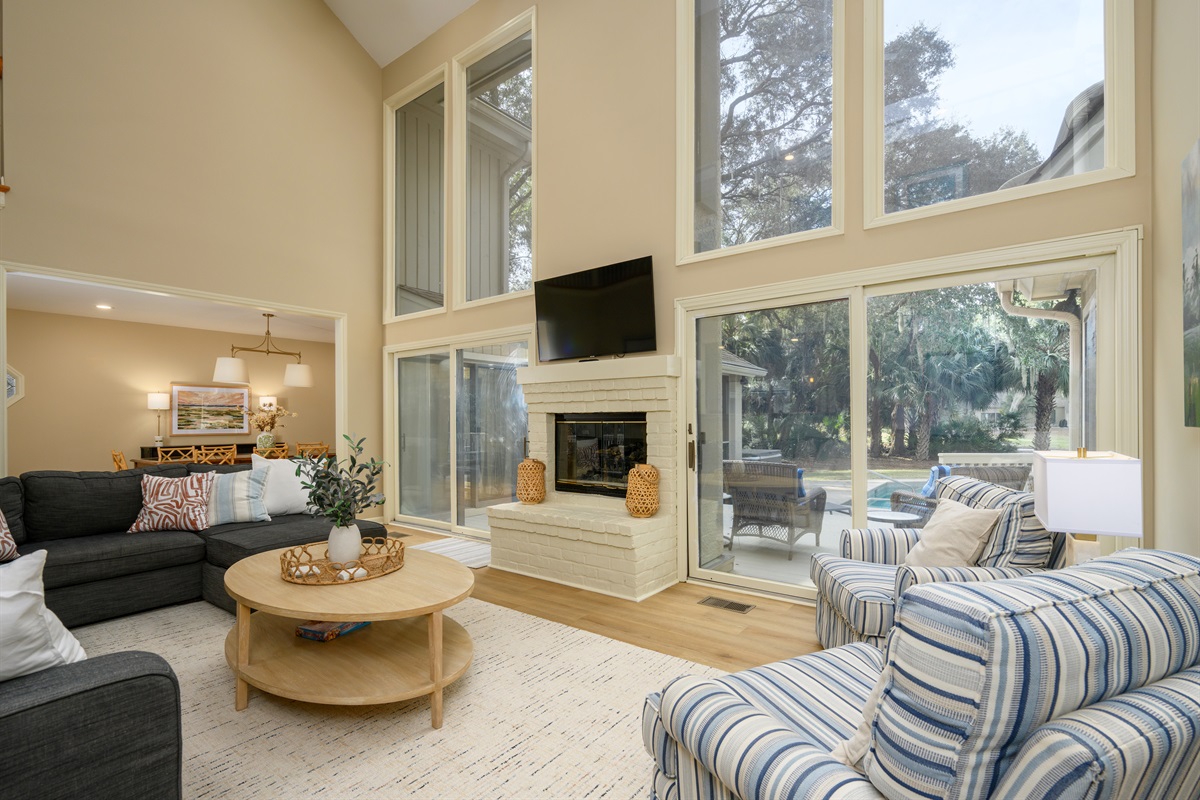 Perfect lounge room, especially during a brief low country summer shower