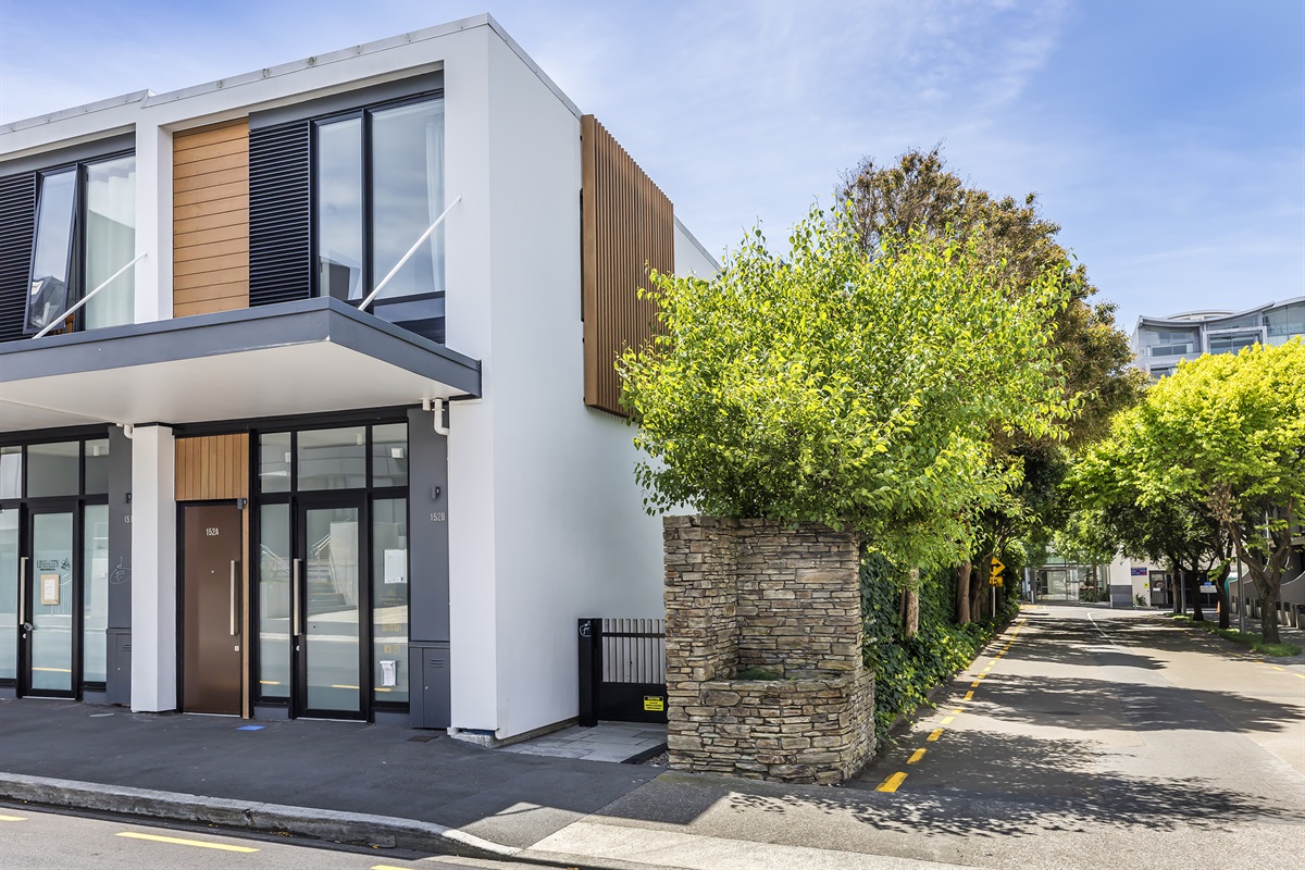 Jessie Street entrance opposite Pre Fab cafe